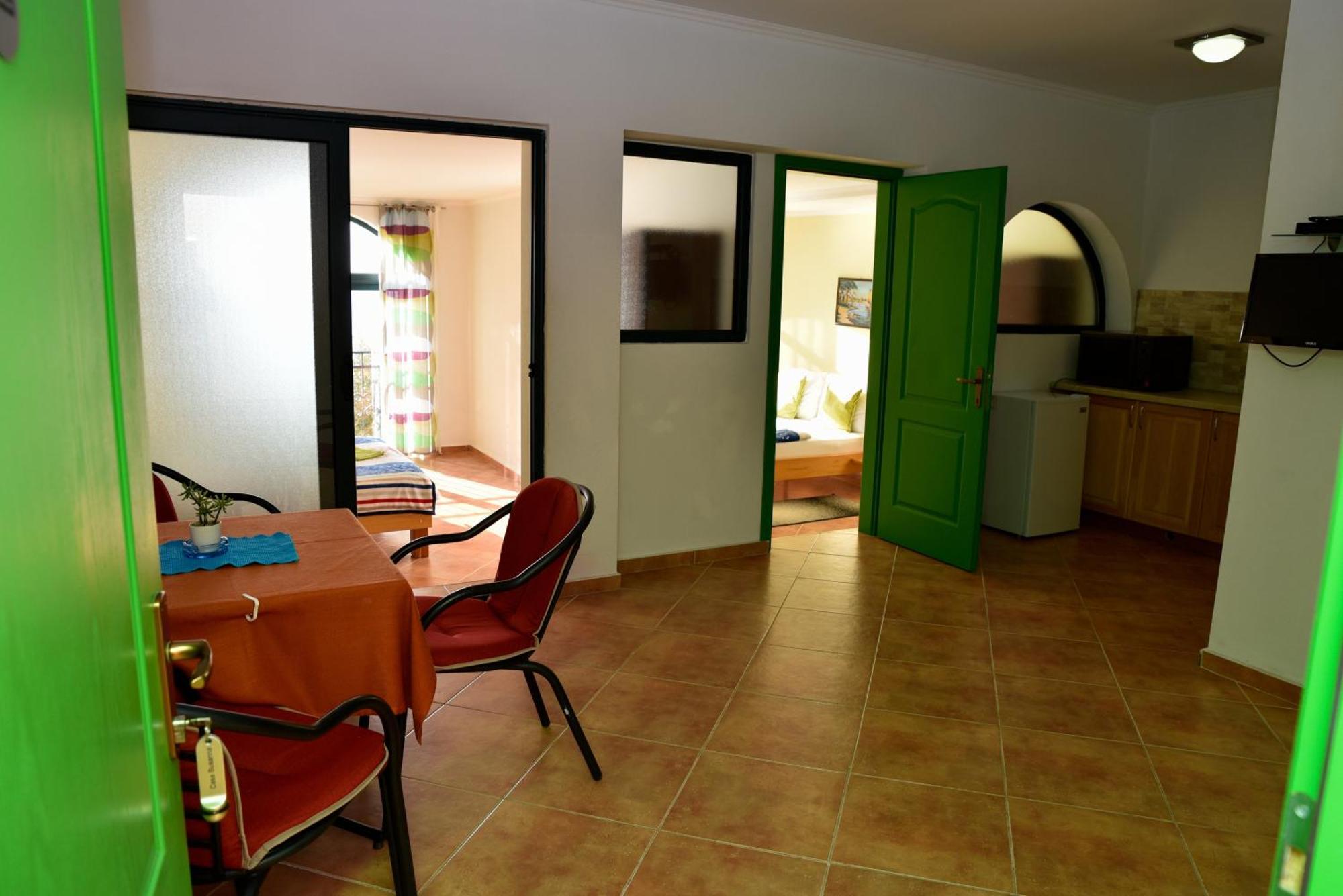 Apartments Susanna Ulcinj Bilik gambar