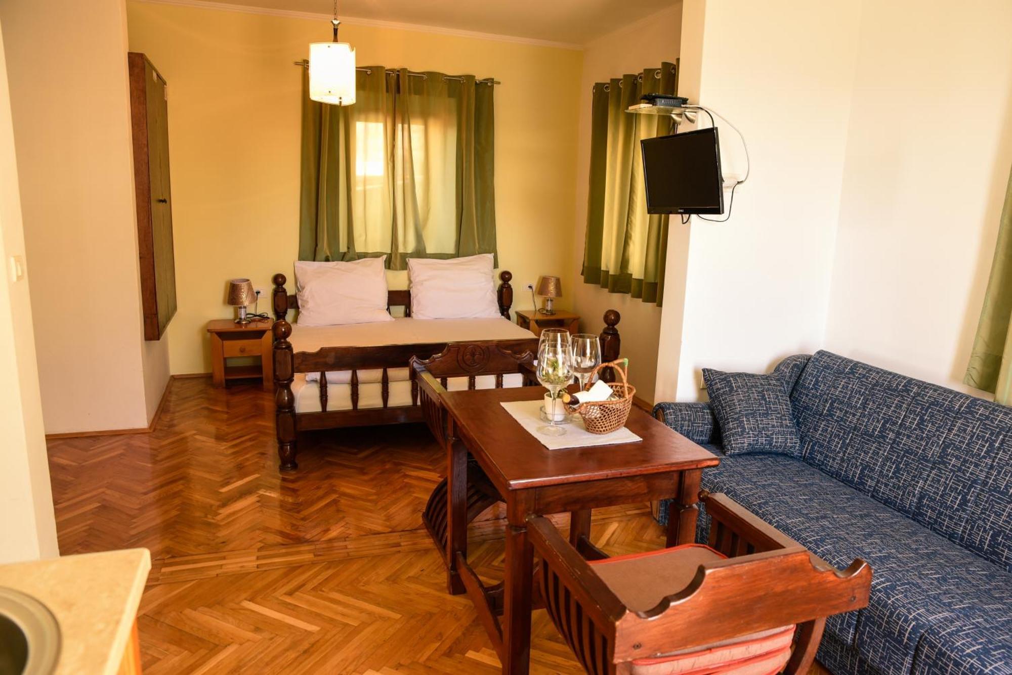 Apartments Susanna Ulcinj Bilik gambar