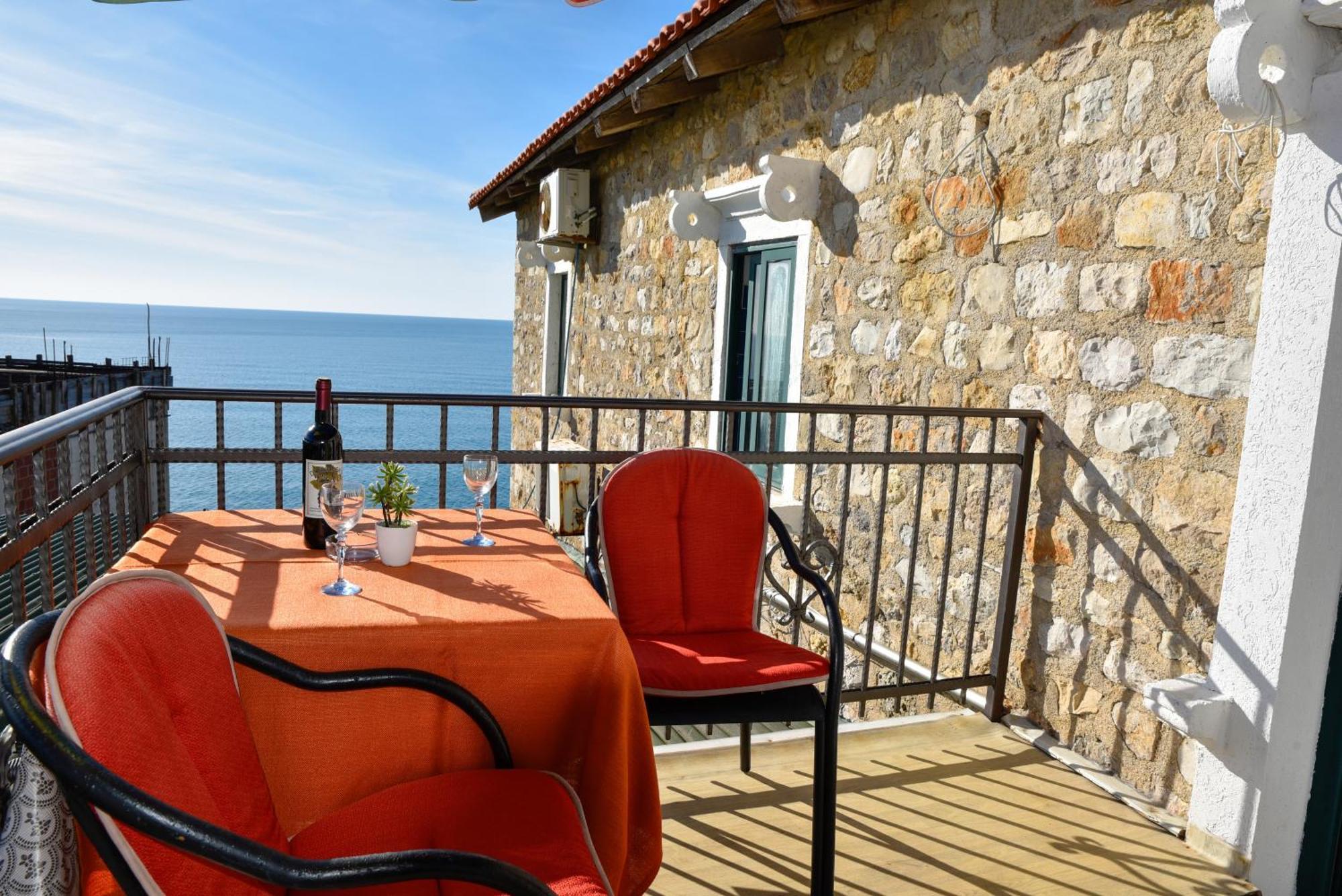 Apartments Susanna Ulcinj Bilik gambar